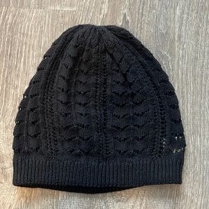 Black beanie